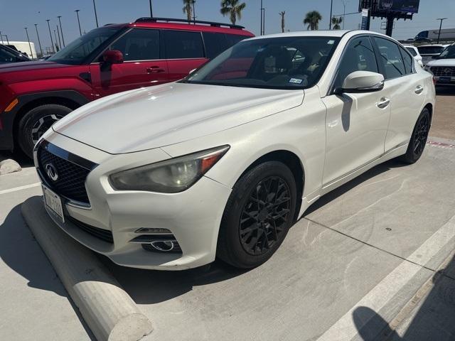 Photo of 2014 Moonlight White INFINITI Q50