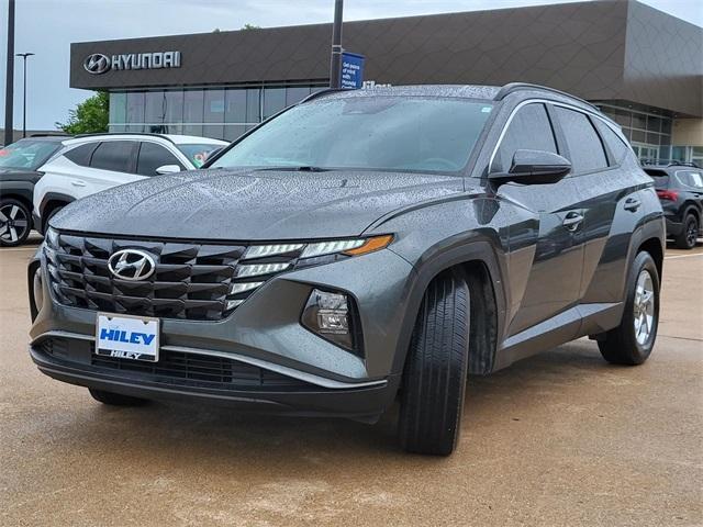 Photo of 2022 Amazon Gray Hyundai TUCSON