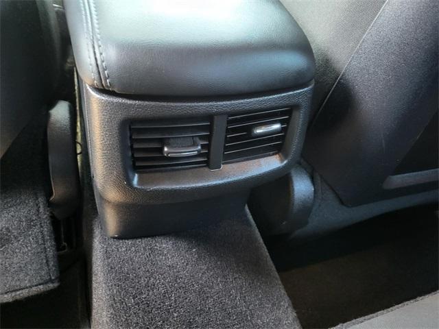 Photo of 2022 White Knuckle Clearcoat Dodge Challenger