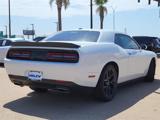 Photo of 2022 White Knuckle Clearcoat Dodge Challenger