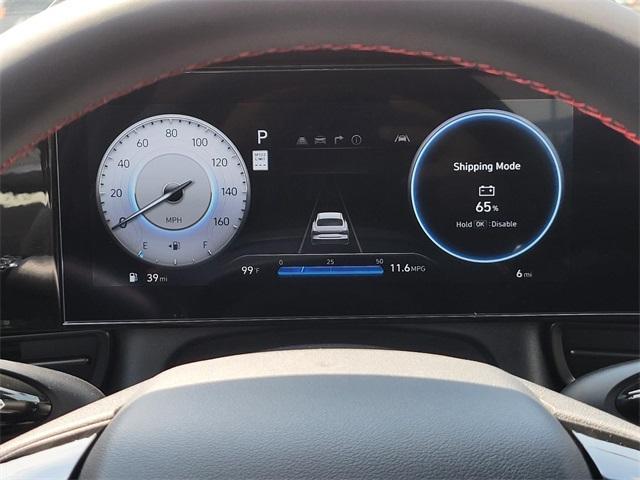 Photo of 2025 Black Hyundai ELANTRA
