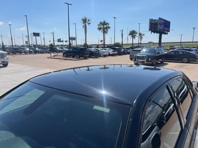 Photo of 2023 Gloss Black Chrysler 300