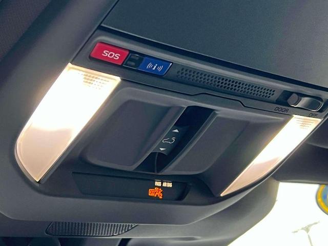 Photo of 2025 Autumn Green Metallic Subaru Forester