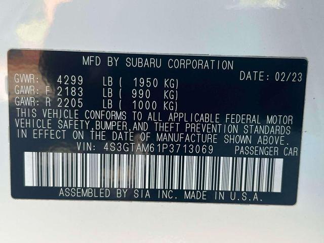 Photo of 2023 Crystal White Pearl Subaru Impreza