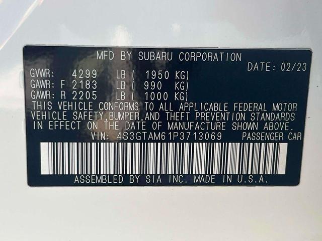 Photo of 2023 Crystal White Pearl Subaru Impreza