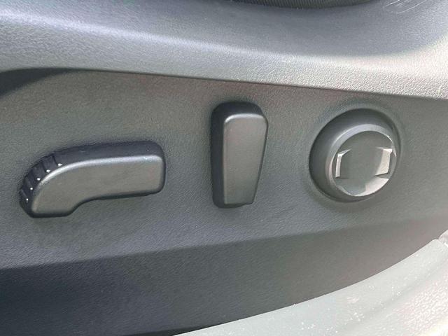 Photo of 2025 Autumn Green Metallic Subaru Outback