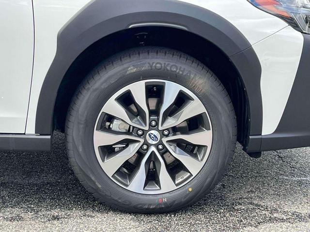Photo of 2025 Crystal White Pearl Subaru Outback