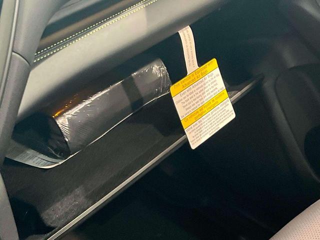 Photo of 2025 Crystal Black Silica Subaru Ascent