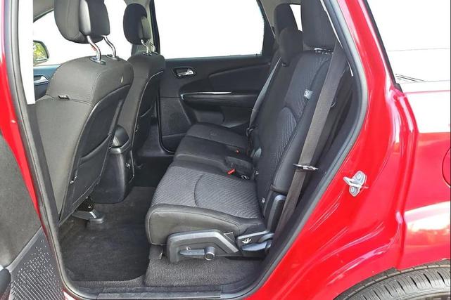 Photo of 2020 Redline 2 Coat Pearl Dodge Journey