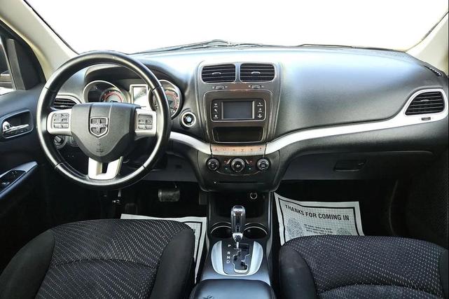 Photo of 2020 Redline 2 Coat Pearl Dodge Journey