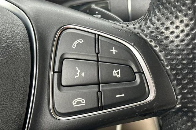 Photo of 2016 designo Cardinal Red Metallic Mercedes-Benz GLC 300