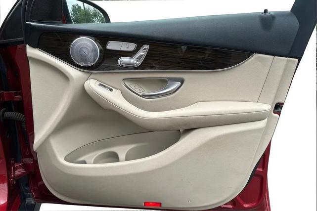 Photo of 2016 designo Cardinal Red Metallic Mercedes-Benz GLC 300