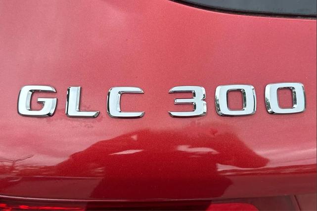 Photo of 2016 designo Cardinal Red Metallic Mercedes-Benz GLC 300