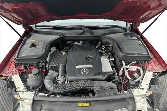 Photo of 2016 designo Cardinal Red Metallic Mercedes-Benz GLC 300