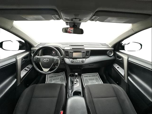 Photo of 2018 Green Toyota RAV4