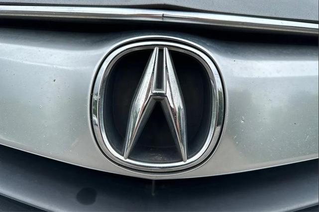 Photo of 2014 Polished Metal Metallic Acura ILX