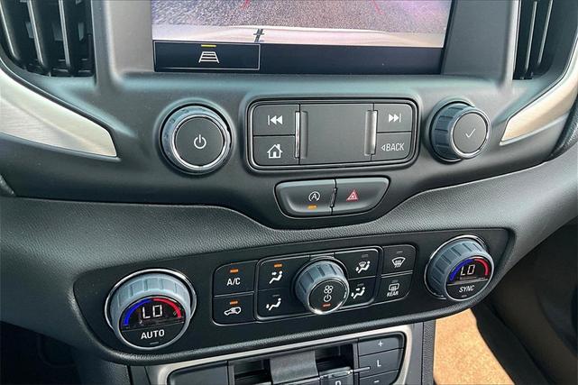 Photo of 2024 White Frost Tricoat GMC Terrain