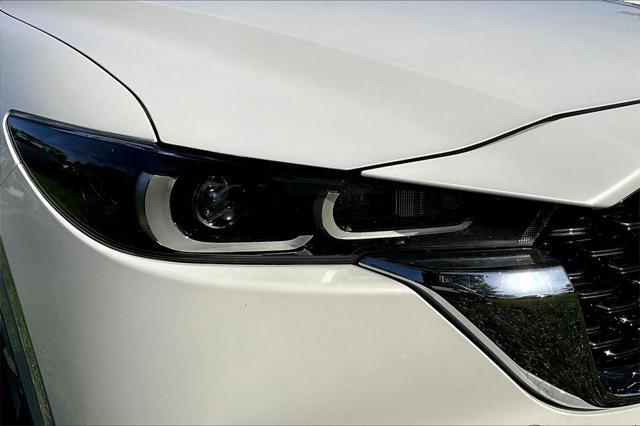 Photo of 2024 Rhodium White Metallic Mazda CX-5