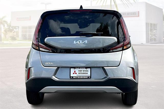 Photo of 2025 Steel Gray Kia Soul