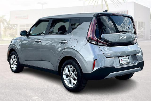 Photo of 2025 Steel Gray Kia Soul