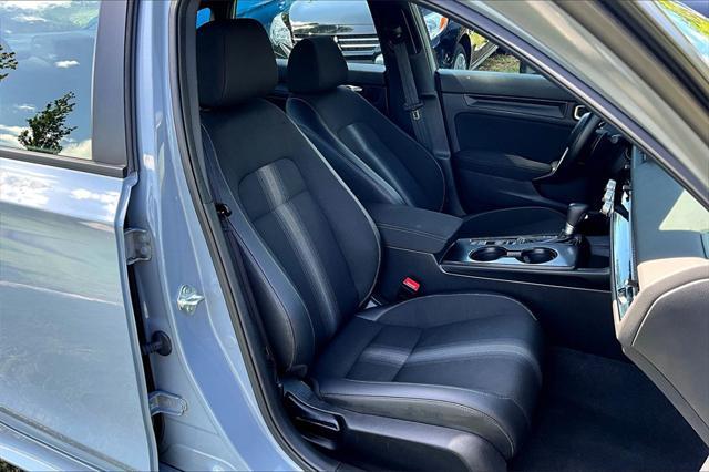 Photo of 2024 Gray Honda Civic