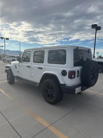 Photo of 2023 Bright White Clearcoat Jeep Wrangler