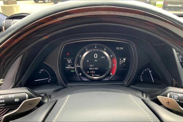 Photo of 2018 Liquid Platinum Lexus LS 500