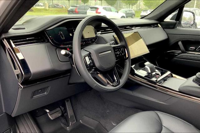 Photo of 2025 Borasco Grey Land Rover Range Rover Sport
