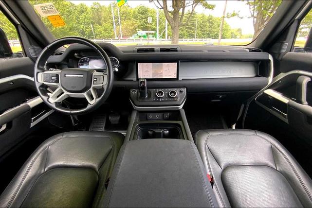 Photo of 2023 Fuji White Land Rover Defender