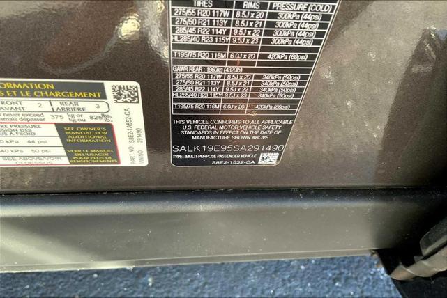 Photo of 2025 Charente Grey Land Rover Range Rover