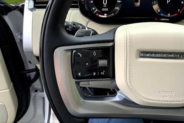 Photo of 2023 Fuji White Land Rover Range Rover