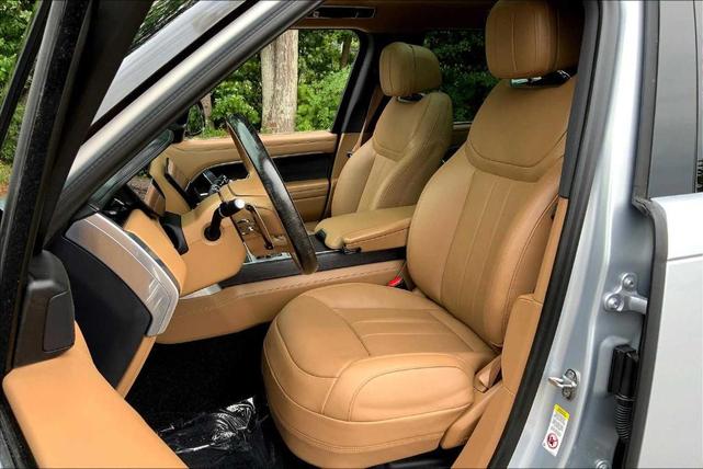 Photo of 2024 Hakuba Silver Land Rover Range Rover