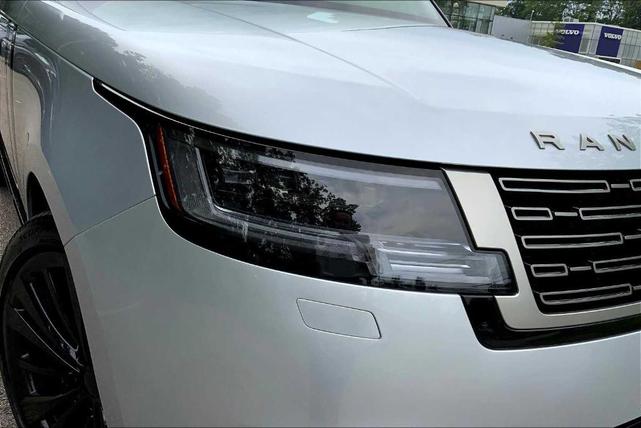 Photo of 2024 Hakuba Silver Land Rover Range Rover