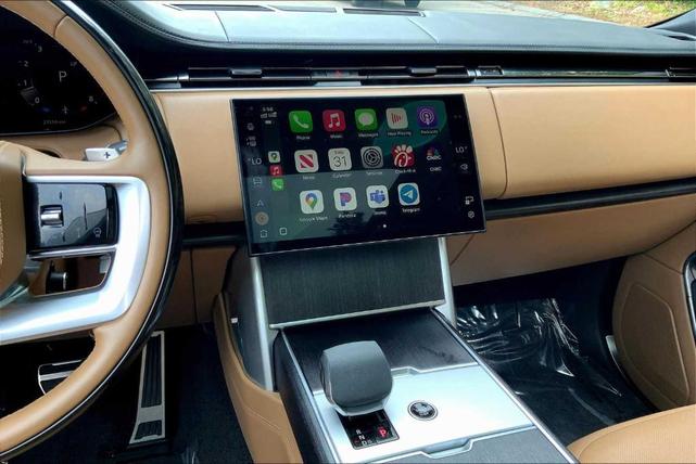 Photo of 2024 Hakuba Silver Land Rover Range Rover