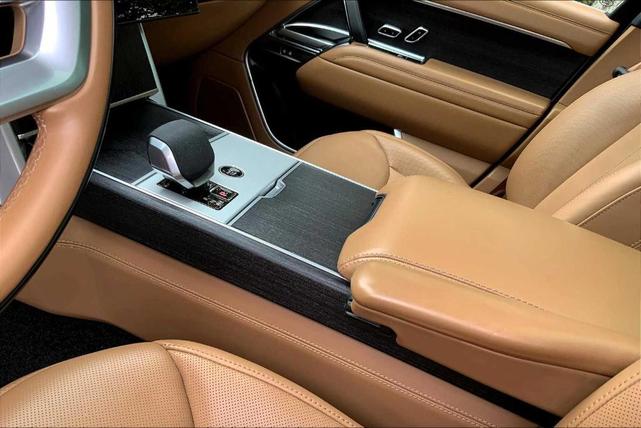 Photo of 2024 Hakuba Silver Land Rover Range Rover