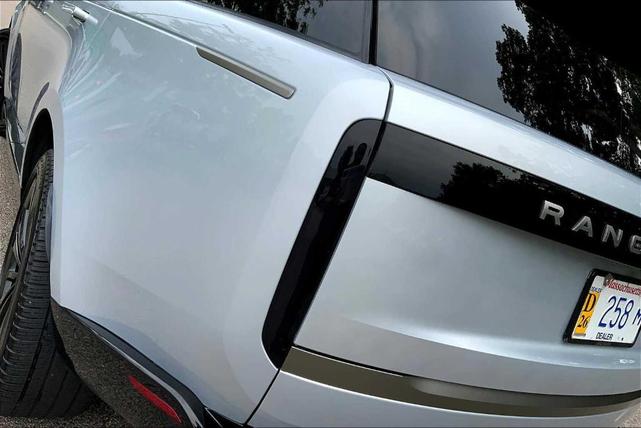 Photo of 2024 Hakuba Silver Land Rover Range Rover