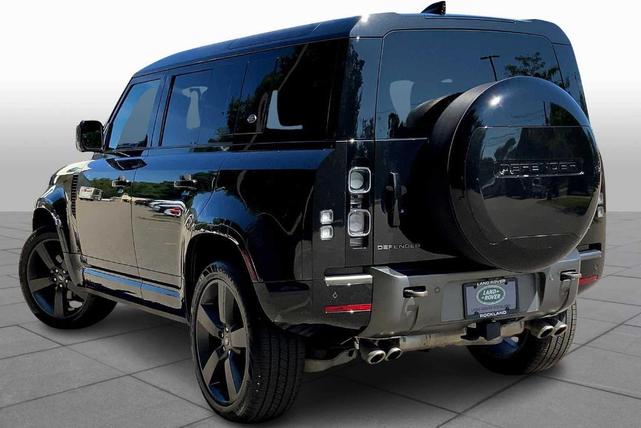 Photo of 2023 Santorini Black Land Rover Defender