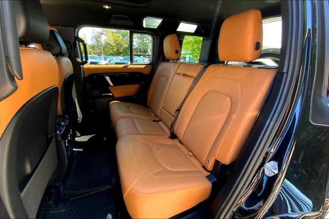 Photo of 2023 Santorini Black Land Rover Defender