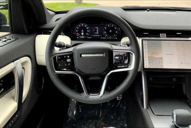 Photo of 2025 Varesine Blue Land Rover Discovery Sport
