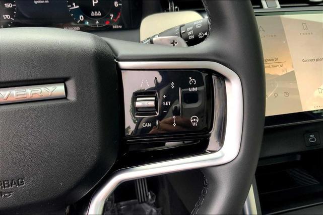 Photo of 2025 Varesine Blue Land Rover Discovery Sport