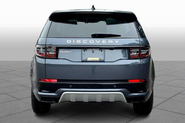 Photo of 2025 Varesine Blue Land Rover Discovery Sport