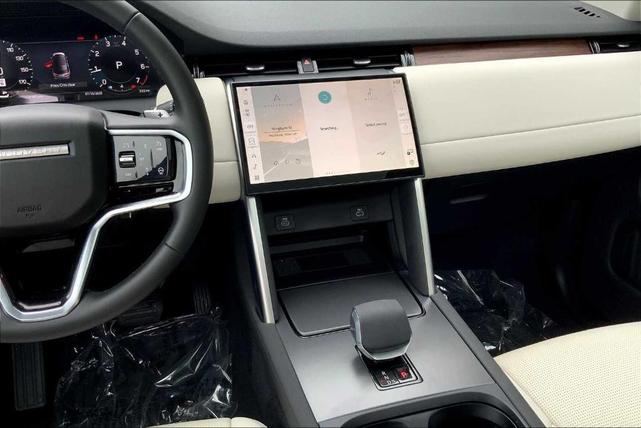 Photo of 2025 Varesine Blue Land Rover Discovery Sport