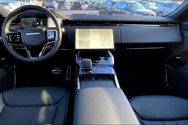 Photo of 2025 Carpathian Grey Land Rover Range Rover Sport
