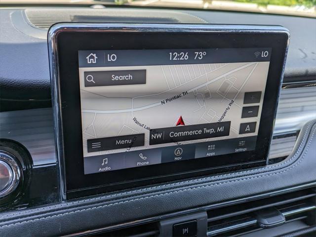 Photo of 2022 Infinite Black Metallic Clearcoat Lincoln Corsair