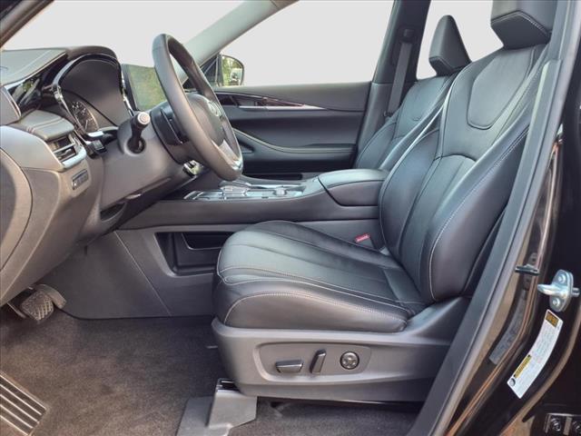Photo of 2024 Diamond Black INFINITI QX60