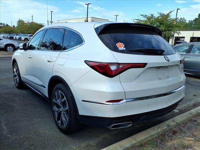 Photo of 2024 Platinum White Pearl Acura MDX