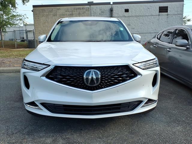 Photo of 2024 Platinum White Pearl Acura MDX