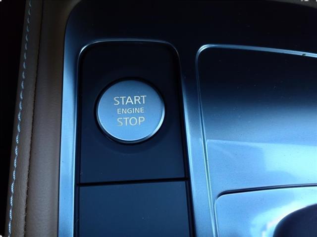 Photo of 2025 Mnbw Blue INFINITI QX60