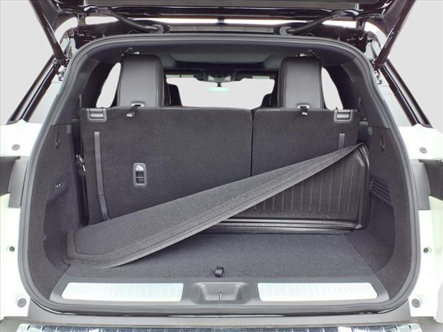 Photo of 2025 Mjst Whte INFINITI QX60
