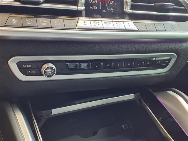 Photo of 2020 Black Sapphire Metallic BMW X6
